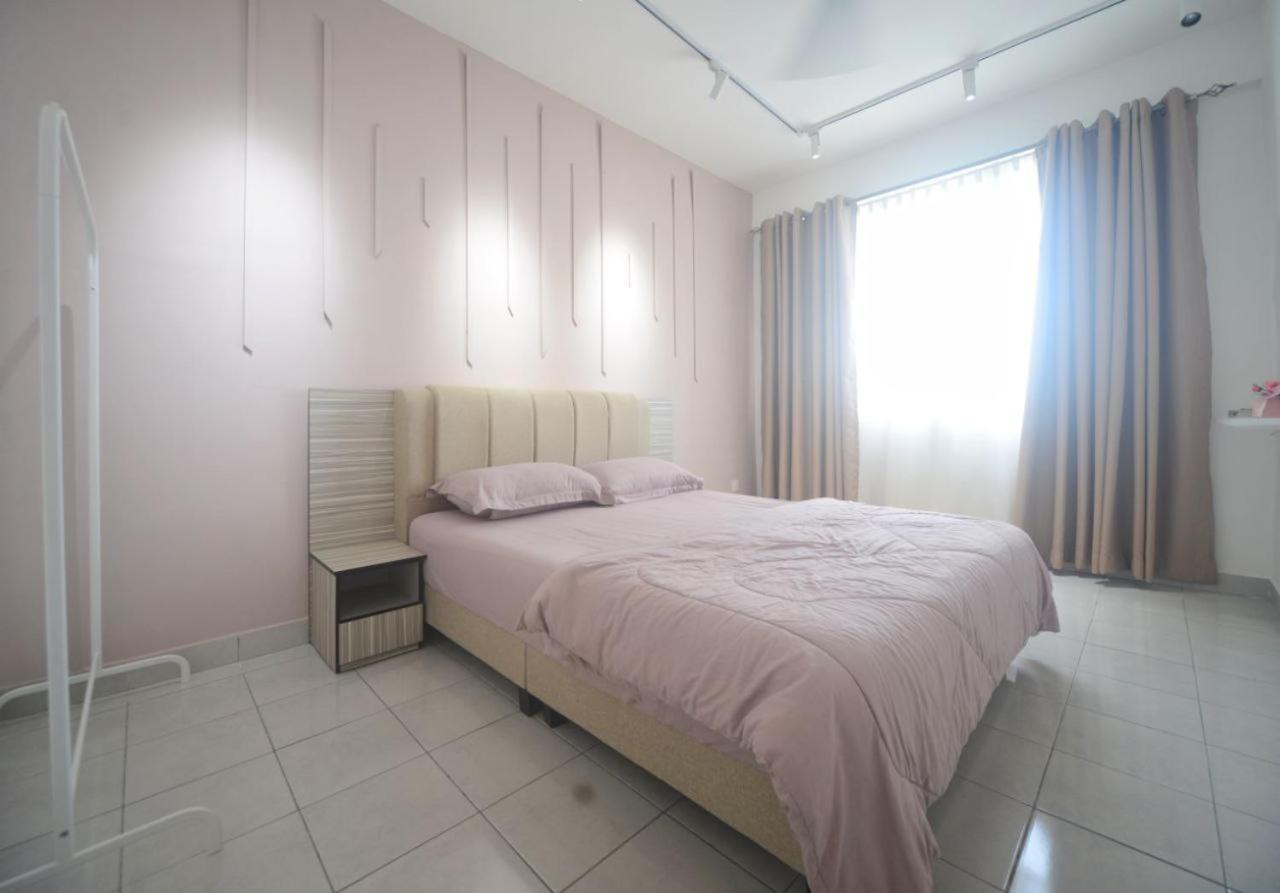 Zara1881 Muslim Homestay@Πουτρατζάγια Εξωτερικό φωτογραφία